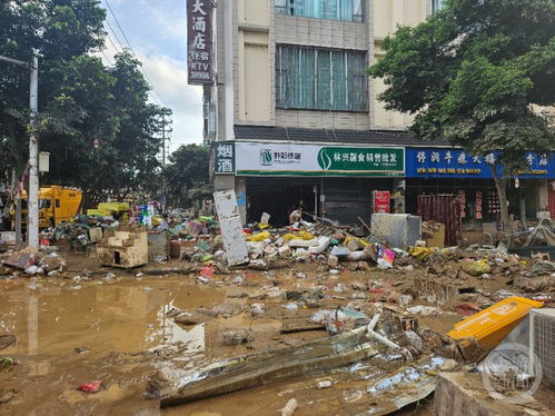 贵州榕江街道，7分钟内洪水肆虐，城市瞬间变水乡