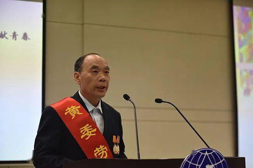 海军参谋长李汉军被罢免人大代表职务，事件背后与影响解析